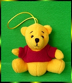 Выкройка желтого диснеевского мишки Винни Пушика для мобиля над кроваткой малыша